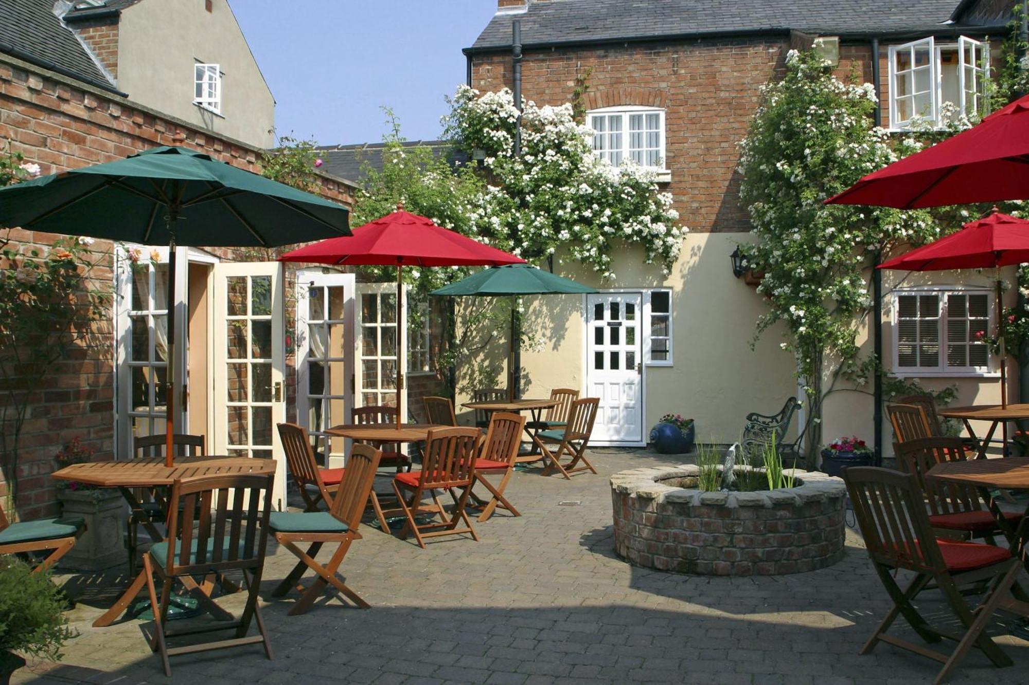 โรงแรมเดอะคอตเทจ Bradmore  ภายนอก รูปภาพ