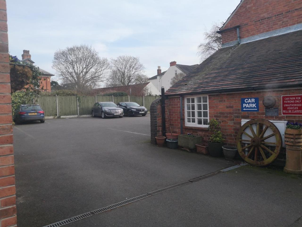 โรงแรมเดอะคอตเทจ Bradmore  ภายนอก รูปภาพ